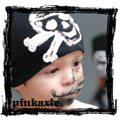 pinkaxle: black hat white skull